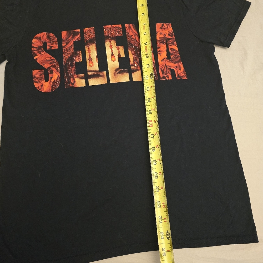 Selena Tour Black Graphic T-Shirt